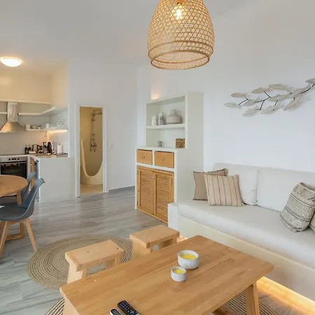 Апартаменты Satsi's Premium Seascape-2 Min From The Beach&town