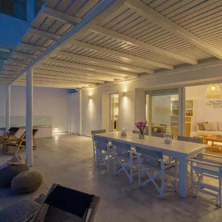 Satsi's Premium Seascape-2 Min From The Beach&town