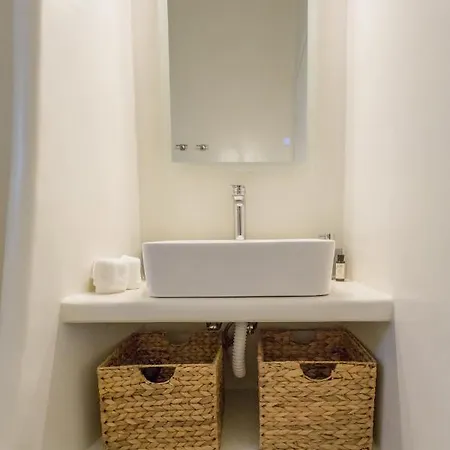 Satsi's Premium Seascape-2 Min From The Beach&town * Parikia (Paros)