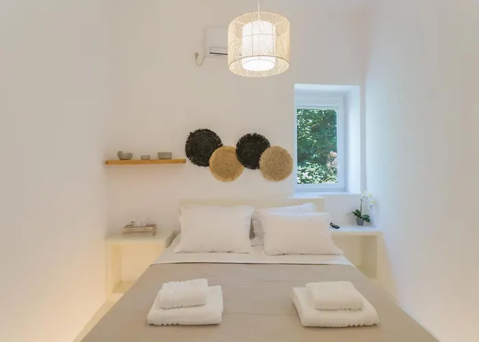 Daire Satsi's Premium Seascape-2 Min From The Beach&town